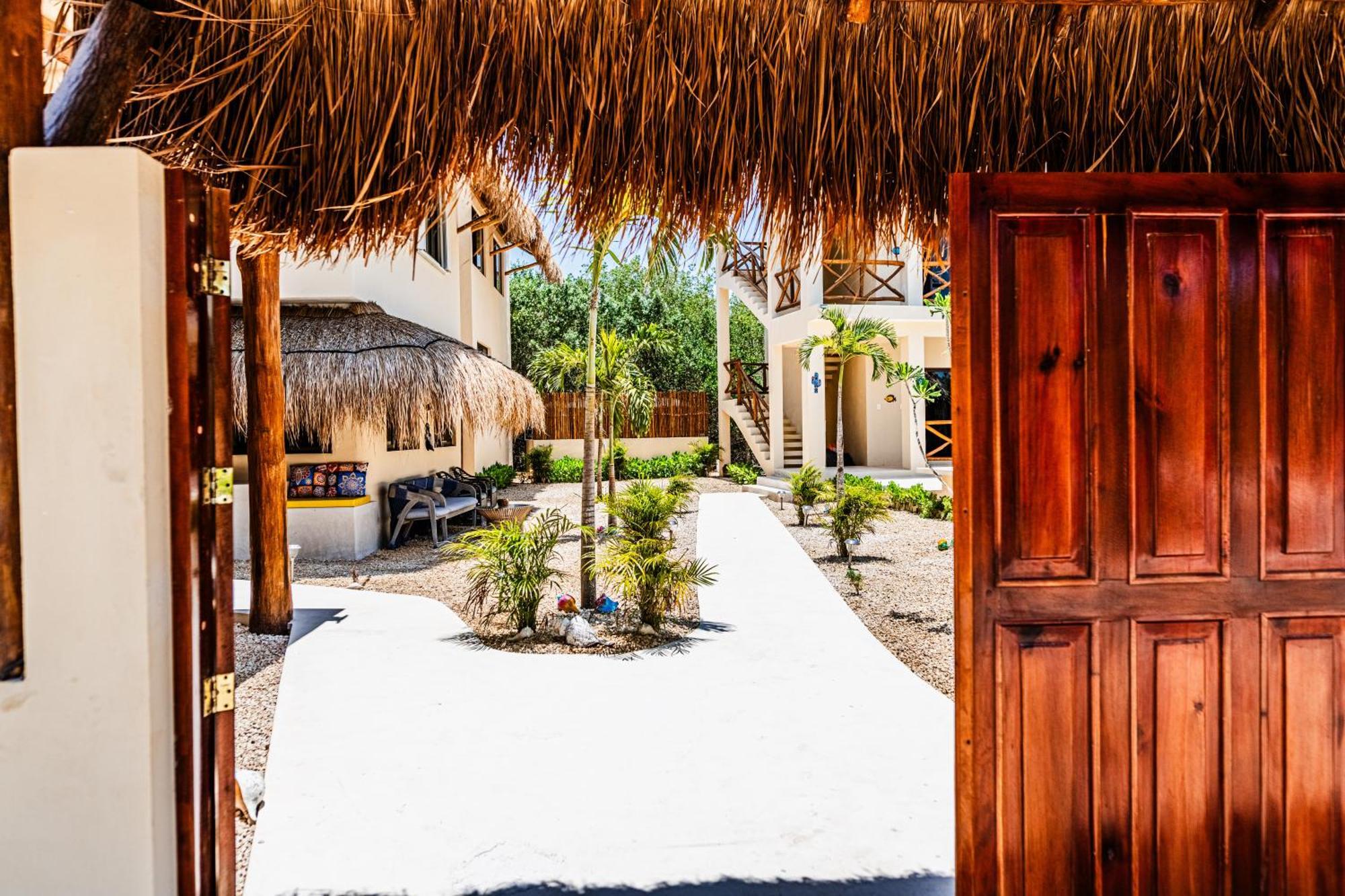 Atenea Holbox Bagian luar foto